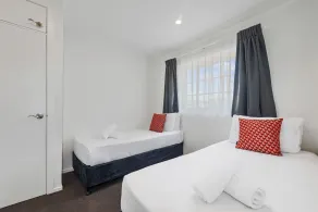 Wylie Court Motor Lodge - Chambre