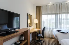 Hampton by Hilton Amsterdam Airport Schiphol - Vue de la chambre