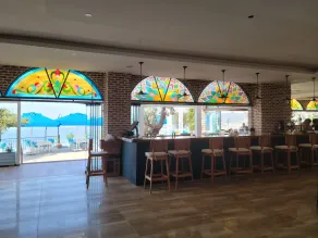 The Mediteran Hotel - Restaurante