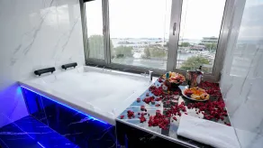AURA MARINA HOTEL - Room
