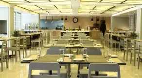 The Quarter Hualamphong by UHG - Restaurant