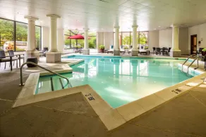 DoubleTree by Hilton Hotel Largo/Washington DC - Piscine