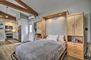 'Traveler's Retreat' Studio w/ Patio & Yard! - Innvendig