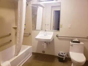 MainStay Suites - Wichita NE - Salle de bain