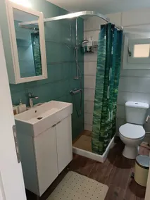 Thor & Freyja's of Poseidonia Syros Holiday House - Bathroom
