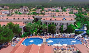 Yel Holiday Resort - All Inclusive - Piscina