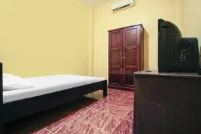 OYO 91855 Big Hotel Kendari - Zimmer