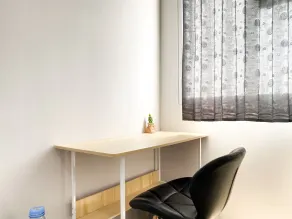 Cozy Stay Studio Transpark Juanda Bekasi Timur Apartment - Værelse