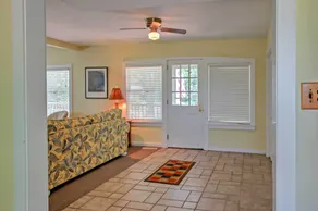 Secluded & Quiet Atlantic Home: 1 Mi to Boat Ramp! - Innvendig