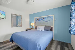 Bluebird Day Inn & Suites - Chambre