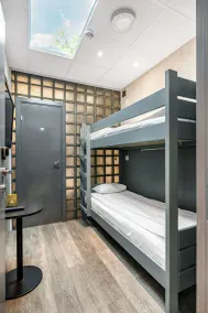 Stockholm Inn Hotel - Room