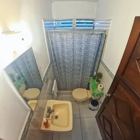 Ole España - Bathroom