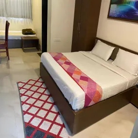 Saanvi Resort Bhavnagar - Room