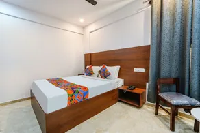 FabHotel Tree Suites - Nr Reva University - Camera