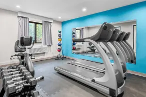 Days Inn by Wyndham Brunswick Bath Area - Salle de remise en forme