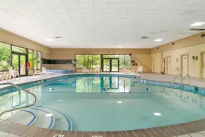 Quality Inn & Suites Monroe - Piscine