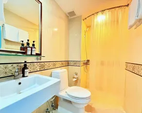 I Residence Hotel Silom - Bathroom