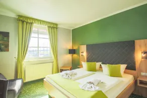 Panorama Berghotel Wettiner Höhe - Room