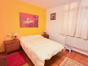 Charming Bungalow Rental in Alcalá de la Selva, Spain - Chambre