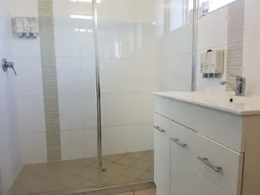 Y Motels Rockhampton - Room