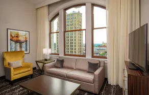 DoubleTree by Hilton Youngstown Downtown - Chambre