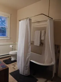 Mountain Meadows Inn & Chalet Suites - Badeværelse