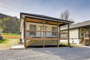 Modern Erwin Getaway Near the AT & Nolichucky - Innvendig