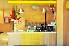 GV Hotel - Talisay City - Reception