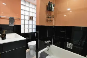 BurgBnB Downtown - Badezimmer
