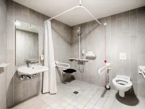 B&B Hotel Aachen-City - Bathroom