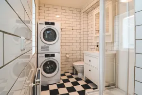 G19 Boutique Apartments - Bathroom
