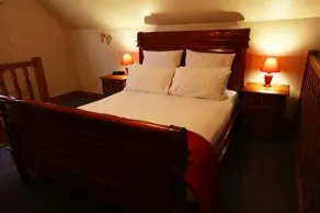Lisson Grove Boutique Resort & Day Spa - Room