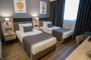 Mayi Hotel - Vue de la chambre