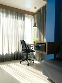 The Blue Hotel - Room