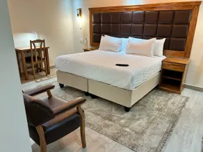 Gunhill Avenue Guesthouse - Room