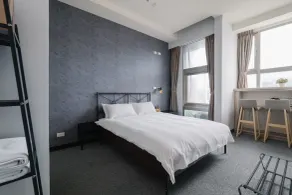 CJ Hotel - Room