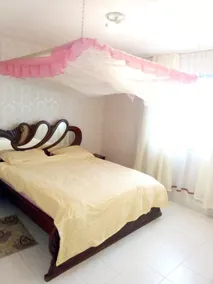 Center Comfy Suites - Room