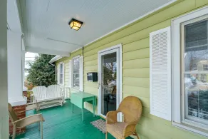 1 Mi to East Falls Station: Home w/ Office! - Interiör