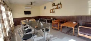 Rajaji Retreat Resort - Restaurant