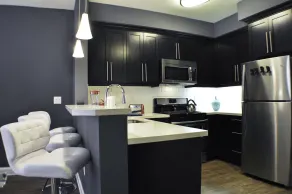 Premier Hollywood LA 4BD Suite - Camera
