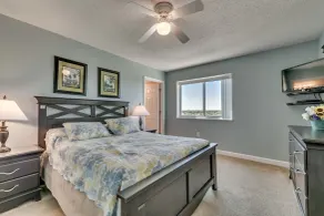 Crescent Keyes by Condo-World - Rom