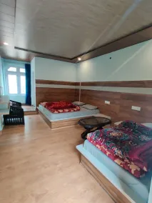 Hotel Nanda Devi  - Chambre
