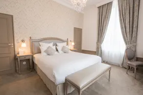 Château de Montabert - Chambre