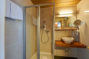 Hotel Bodensee - Bathroom
