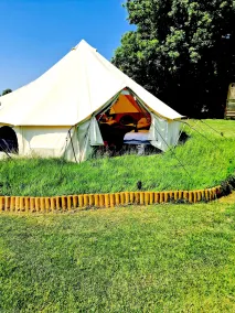 Bell Tent Village Parks - Værelse