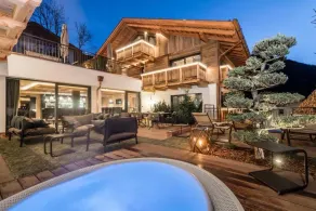 Hotel Montchalet - Piscine