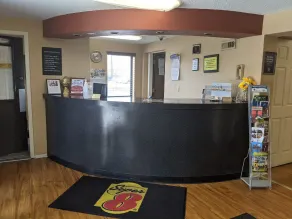 Super 8 by Wyndham Shelbyville - Reception