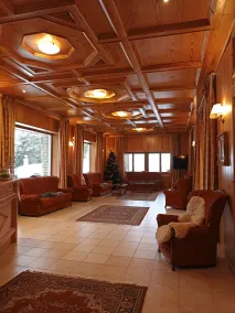 PLOSE Parkhotel & Residence - Réception