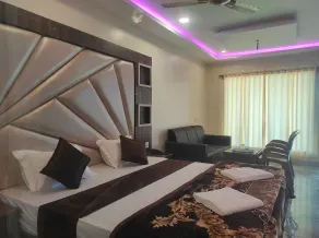 New Annapurna Plaza - Room