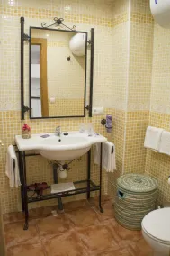 Apartamentos Sevilla Palace - Badezimmer